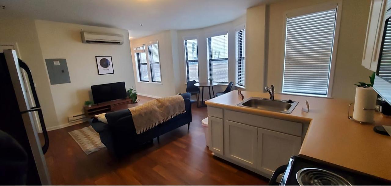Perfect 1Br In Prime Location & View Of Stadiums Detroit Esterno foto