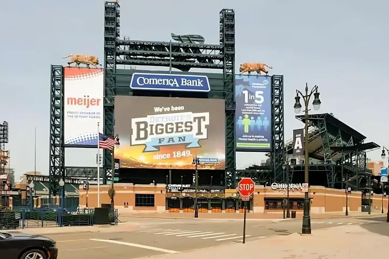 Perfect 1Br In Prime Location & View Of Stadiums Detroit Esterno foto